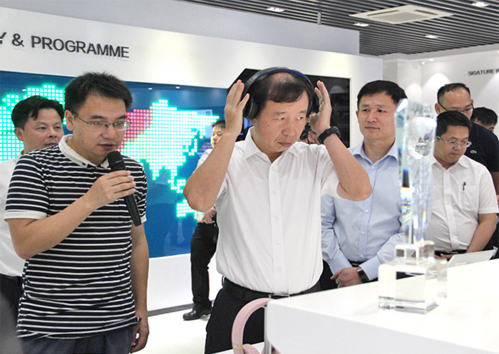 向导来访：2018.9东莞市市长肖亚非AB娱乐调研